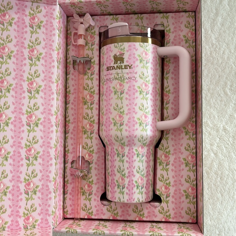 Stanley loveshackfancy blooming heirloom 40 oz
